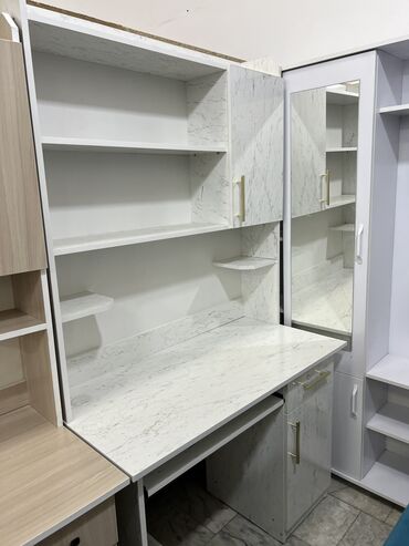 Парты: Компьютерные столы для учеников А также для офиса Всегда в наличии в — 3