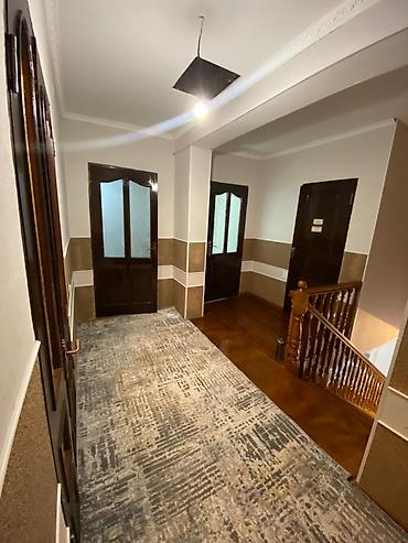 Продажа коттеджей и домов: •ID12 Продается дом! •Район: Арча-Бешик •Локация (улица): Күюкова — 7