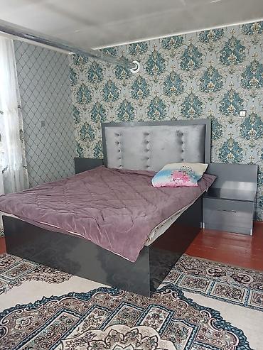 qapı dayandırıcı: Yataq otağı mebel dəsti – boz rəngli, parlaq səthli modern dizayn — 4