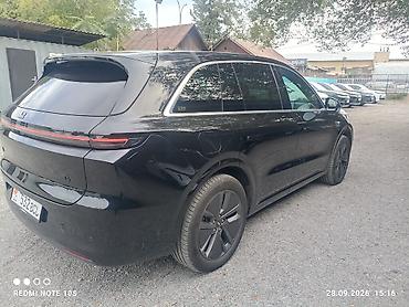 LDV: Lixiang L6: 2024 г., 1.5 л, Автомат, Гибрид, Кроссовер — 4