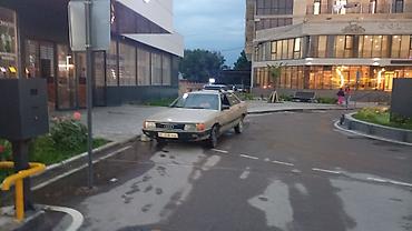 Audi 100: 1985 г., 2.2 л, Механика, Бензин, Седан at lalafo.kg — 1 Audi 100: 1985 г., 2.2 л, Механика, Бензин, Седан — 1