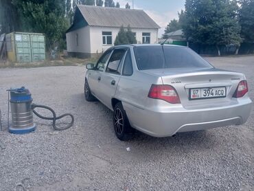 volkswagen golf 2: Daewoo Nexia: 2009 г., 1.5 л, Механика, Бензин