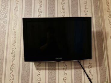 qədim televizor: İşlənmiş Televizor Samsung LCD 58" HD (1366x768), Ünvandan götürmə