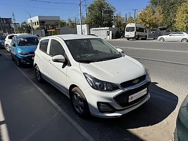 spark 7: Chevrolet Spark: 2020 г., 1 л, Вариатор, Бензин, Хэтчбэк — 4