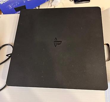 second son: PlayStation 4 Slim 500GB, ve 8+ oyun ile account elave olunur — 2