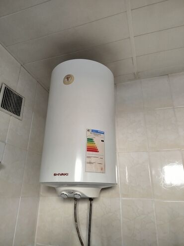 топлинный бак: Водонагреватель Ariston 80 л