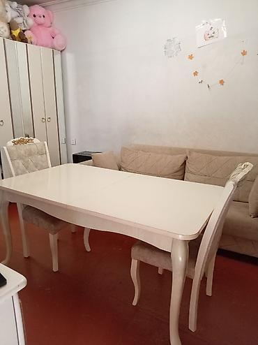 Mebel: Qonaq otağı üçün, İşlənmiş, Açılan, Dördbucaq masa, 6 stul — 4