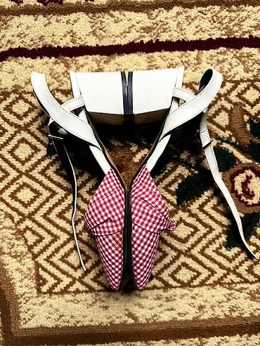 Tuflilər: Tuflilər, Ölçü: 37, rəng - Ağ, İşlənmiş — 2