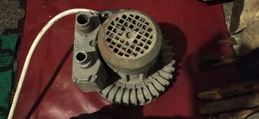 Nasoslar və hidroforlar: Nasos, Artezian quyusu üçün, quraşdırılma Sualtı, Yeni -da lalafo.az — 13 Nasoslar və hidroforlar: Nasos, Artezian quyusu üçün, quraşdırılma Sualtı, Yeni — 13