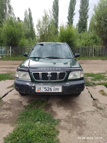 автомобили фит: Subaru Forester: 2001 г., 2 л, Механика, Бензин, Кроссовер