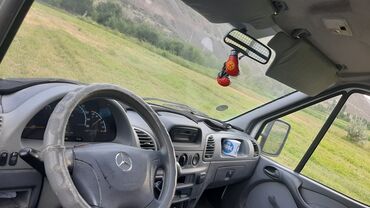 mercedes benz спринтер: Легкий грузовик, Mercedes-Benz, Стандарт