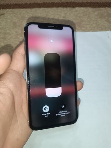 Apple iPhone: IPhone X, 256 GB, Gümüşü, Simsiz şarj — 4