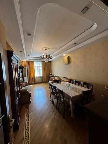 rabocide satilan evler: İnşaatçılar metrosunun TAM yanında — 150 m², 3 otaqlı, tam əşyalı — 5
