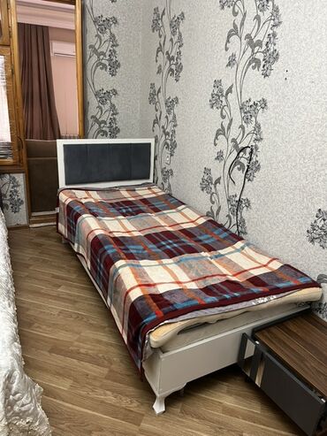 Təknəfərlik çarpayı, Bazasız, Matras ilə, Siyirməsiz