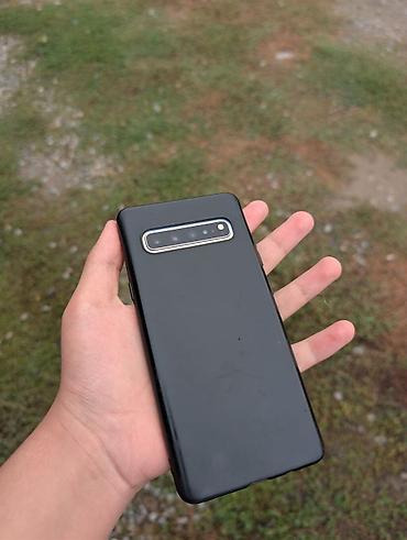 Продам Samsung galaxy S10 5G в хорошем состоянии 256гб/8 оперативной