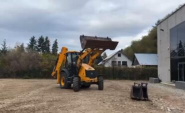 Ekskavatorlar: Başlıq: Texnika ideal vəziyyətdədir. Wp ile elaq saxlayin. Təsvir — 6