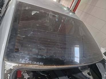 auto kamera 360: ZADNJE STAKLO LIMUZINA ZA AUDI A6 OD 2011. DO 2016. GOD — 1
