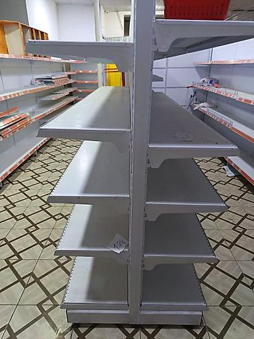 Orta 2 terefli vitrin coxdu 1 metresi 220 azn.Ramani