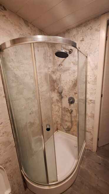 Uzunmüddətli kirayə mənzillər: Neftcilər metrosu Nazlı sarayın yanınında mənzil kirayə verilir — 3