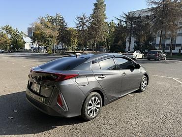 обмен приус: Toyota Prius: 2019 г., 1.8 л, Вариатор, Гибрид, Хэтчбэк — 5