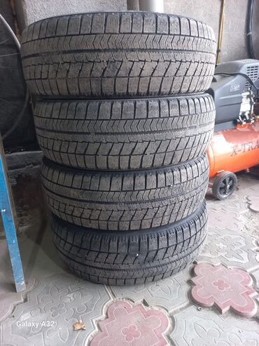 покрышка мотоцикл: Шины 155 / 60 / R 15, Зима, Б/у, Комплект, Легковые, Япония, Bridgestone