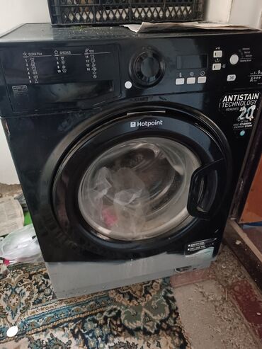 Çəngəllər: Paltaryuyan maşın Hotpoint Ariston, 9 kq, Təmirə ehtiyacı var, Avtomat, Qurutmasız, Kredit yoxdur, Ödənişli çatdırılma