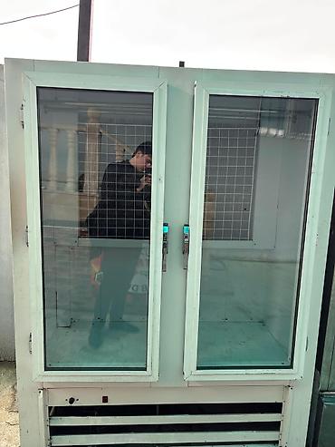 Холодильное оборудование: Et üçün vitrin Soyducu satlir ölçü eni 1.50 Hundru 2mtr Qiymet 1050 — 1