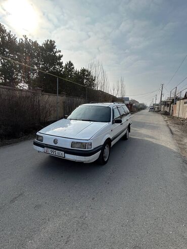 Volkswagen: Volkswagen Passat: 1989 г., 1.8 л, Механика, Бензин, Универсал