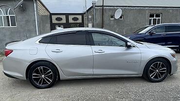 malibu spoiler: Chevrolet Malibu: 1.5 l | 2016 il 250000 km Sedan — 4