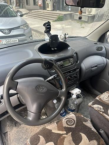voxy noah: Toyota Yaris Verso: 2002 г., 1.3 л, Автомат, Бензин, Минивэн — 5