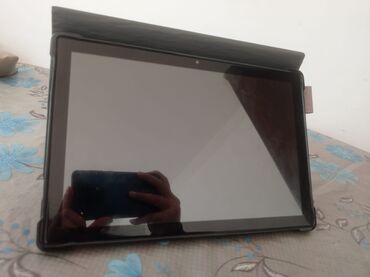samsung tab s8 qiymeti: CCİT A103 PRO
8 ram 512 gb 
Klaviatura karobka kabrosu var
100 azn