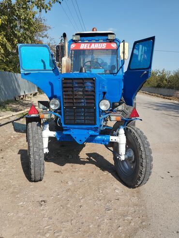Traktorlar: BELARUS 80.1 təkərli traktor Xüsusiyyətlər: - Güclü dizel mühərrik — 3