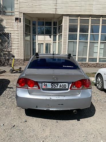 чехол на сивик: Honda Civic: 2008 г., 1.3 л, Вариатор, Гибрид, Седан — 1