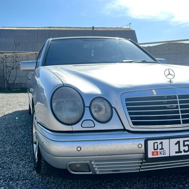 рав 4 1998: Mercedes-Benz E 430: 1998 г., 4.3 л, Автомат, Бензин, Седан