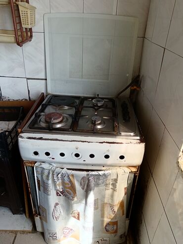 Plitələr və bişirmə panelləri: Plitə Aksel, Qazlı, Ayrıca dayanan, 4 gözlü, İşlənmiş