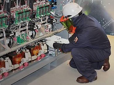 saray işıq idarəsi: Bütün növ ups lərin Satışı diaqnostikası və təmiri *1 kVA dan 1MVA a — 6