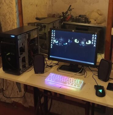 оверлок купить в баку: Qiymet dest sekilde 320 azn Maus yeni Ryzen 30 azn alınıb Klaviatura