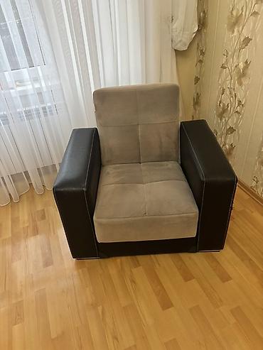 inter tekstil sumqayit: Qonaq otağı üçün divan və 2 ədəd kreslo dəsti. Embawood markasınındır — 2