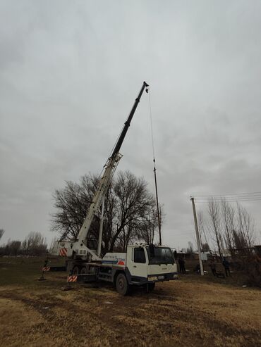 Услуги автокрана: Услуги автокрана 🏗️ Грузоподъемность от 25 до 50-тонн Вылет стрел от — 8
