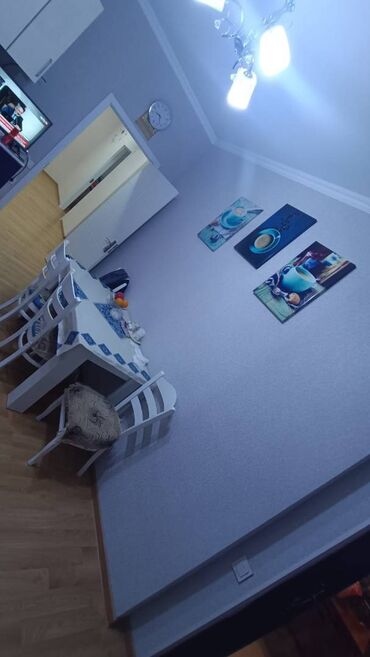 Uzunmüddətli kirayə mənzillər: 28 may metrosunun yaxınlığında yerləşən 17 mərtəbəli binanın 6-cı — 8