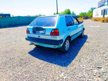 женские машины: Volkswagen Golf: 1990 г., 1.6 л, Автоматические, Бензин, Хэтчбэк