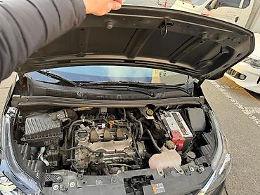 Chevrolet: Chevrolet Spark: 2019 г., 1 л, Вариатор, Бензин, Хэтчбэк — 43