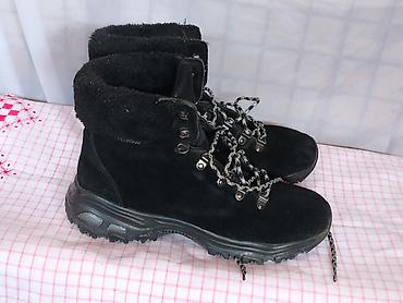 Skechers D'Lites-Alps crne zimske čizme broj 40 Na prodaju originalne