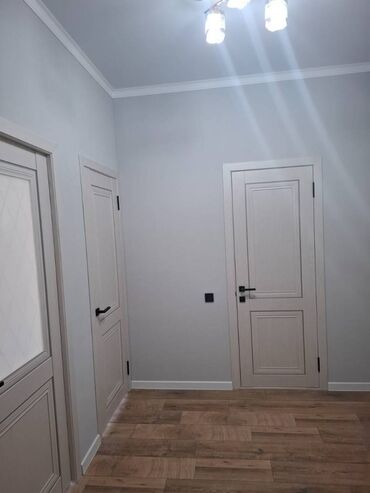 здаю кв тунгуч мкр: 2 комнаты, 42 м², Элитка, 7 этаж, Дизайнерский ремонт