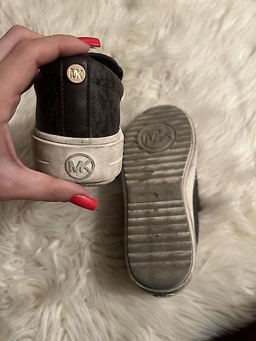 Qadın ayaqqabıları: Məhsul: Michael Kors qadın slip-on krossovkaları - Model: Slip-on — 3
