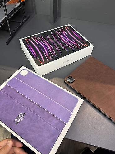 Планшеты: Планшет, Apple, память 128 ГБ, 10" - 11", Wi-Fi, Б/у, Классический цвет - Серебристый — 2
