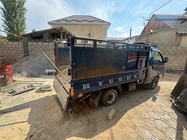 Унаа сатуу: Hyundai Porter: 2014 г., 2.5 л, Кол менен иштөөчү, Дизель, Van — 4