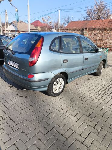 Nissan: Nissan Almera Tino: 2000 г., 1.8 л, Механика, Бензин, Хэтчбэк