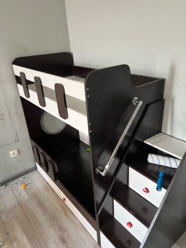 Двухъярусные детские кровати: Двухъярусная детская кровать, ЛДСП — 4