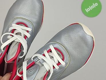 Чоловікам: Reebok, Кросівки для чоловіків, розмір 40 — 6
